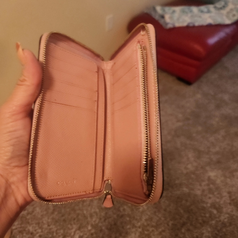 Coach Wallet - Picture 2 of 6